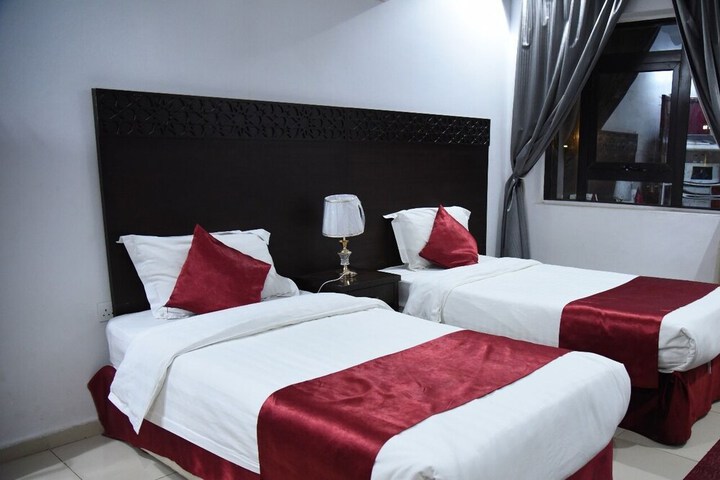 Hotel 82 of 117
