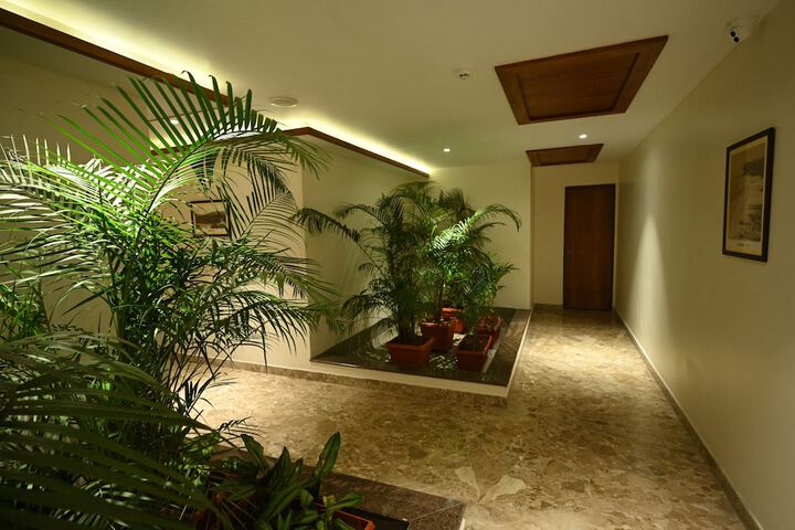 Room 5 of 27