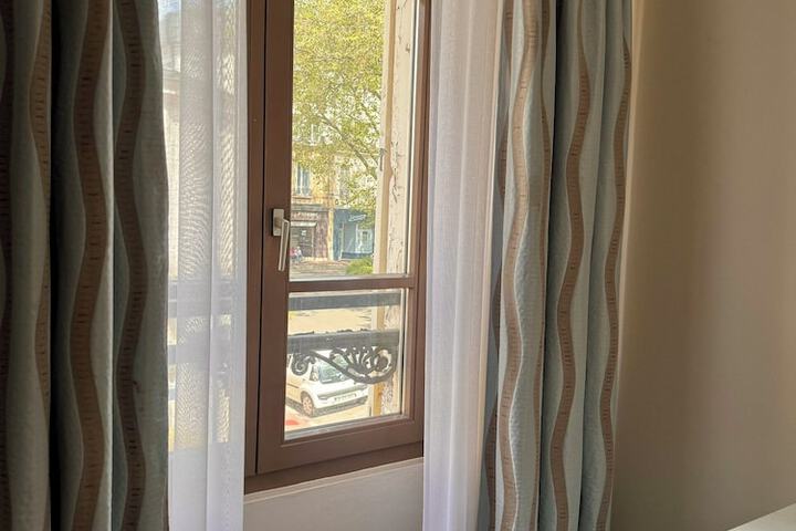 Room 14 of 39