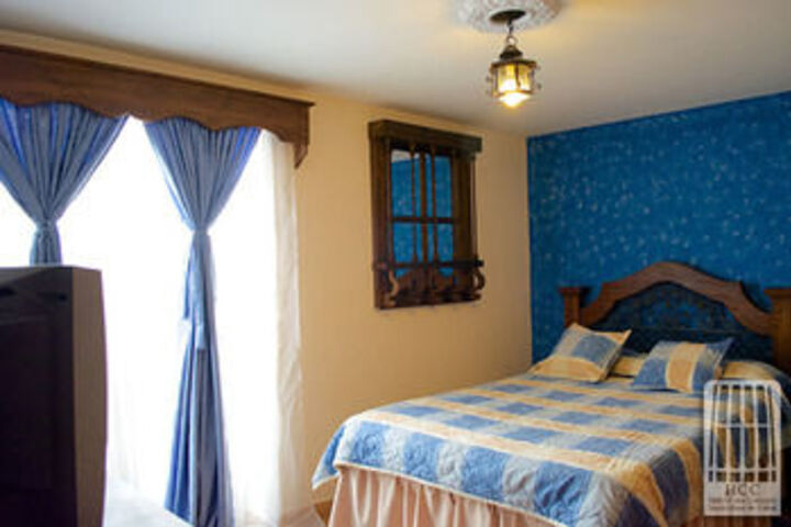 Room 13 of 23