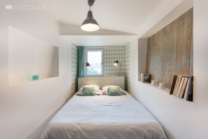 Room 14 of 14