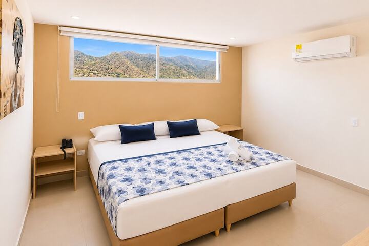 Room 9 of 44