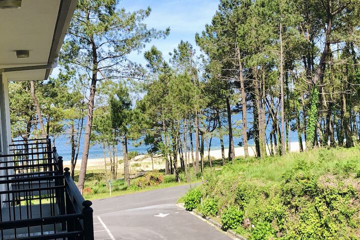 Beach 121 of 136
