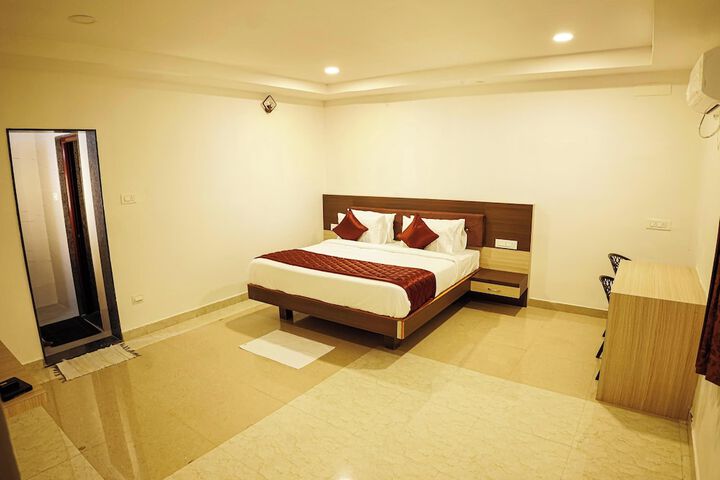 Room 30 of 138