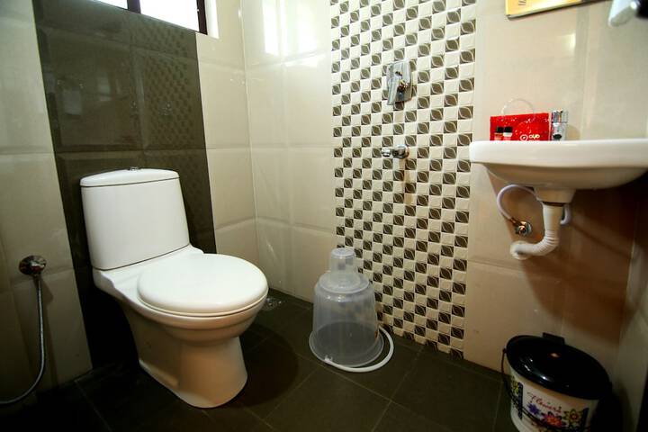 Room 14 of 35