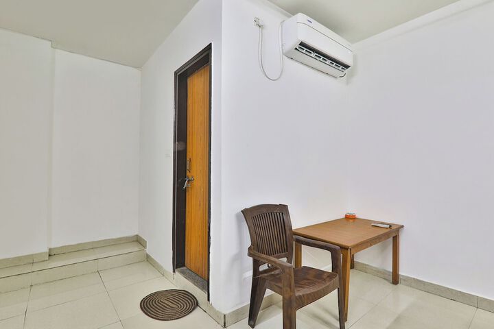 Room 31 of 34