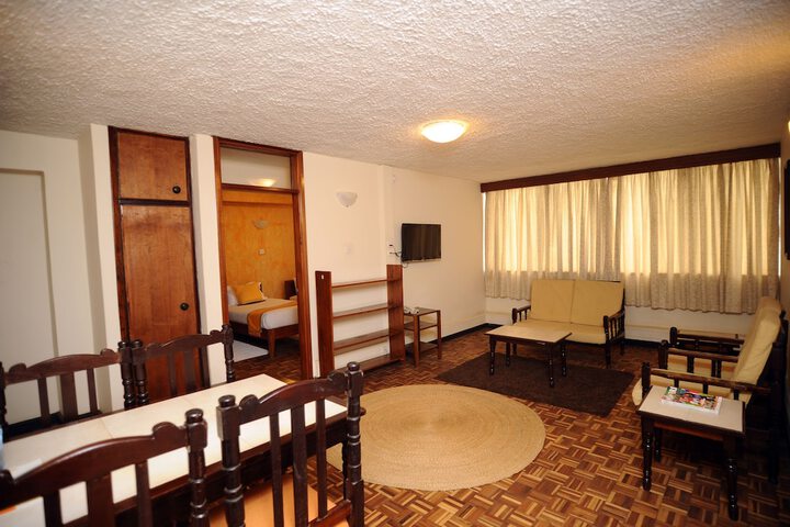 Room 5 of 69