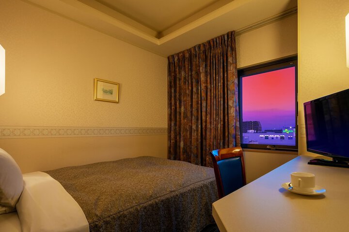 Room 20 of 85