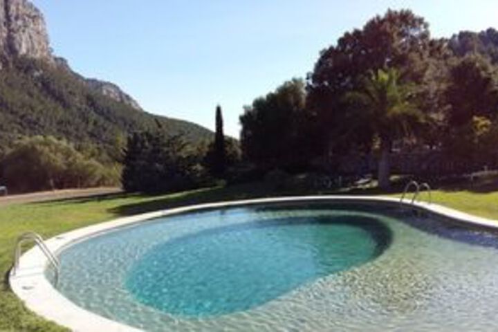 Pool 114 of 131