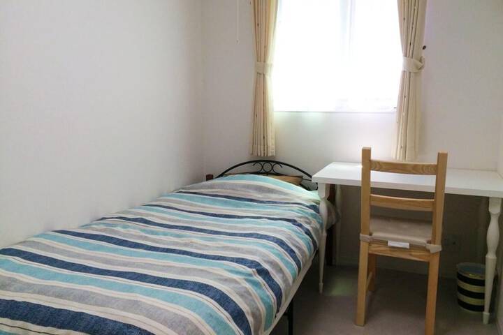 Room 12 of 44