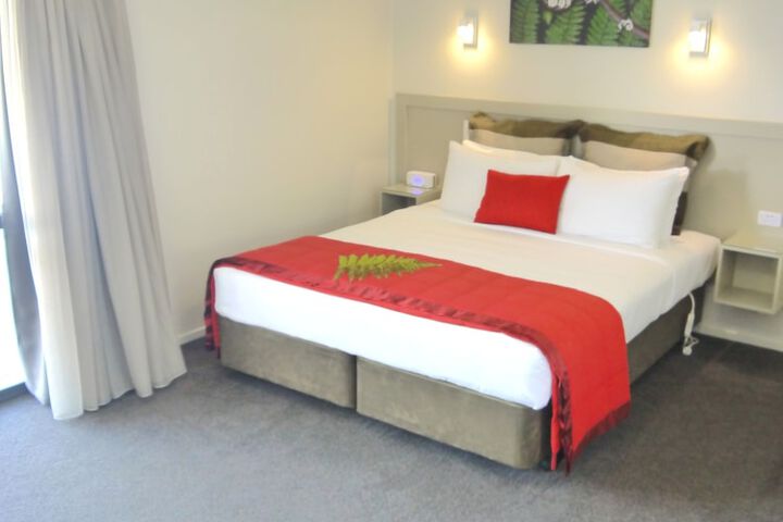 Room 28 of 188