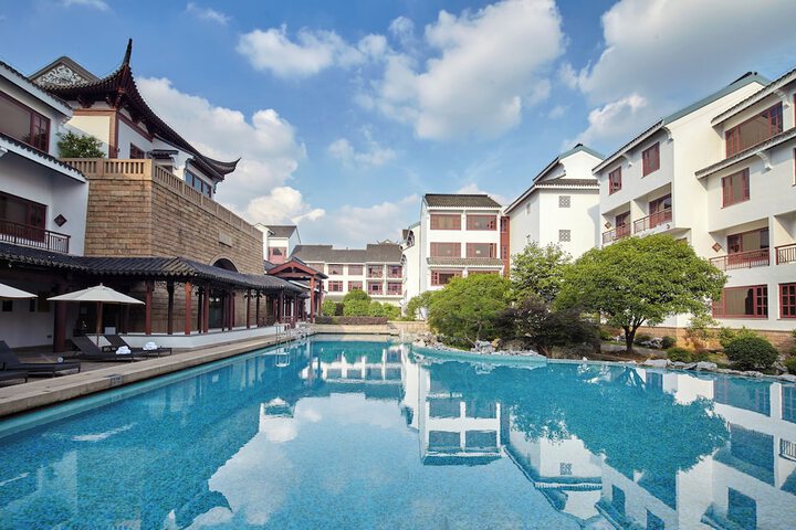 Hotel 130 of 165