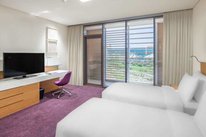 Room 32 of 128