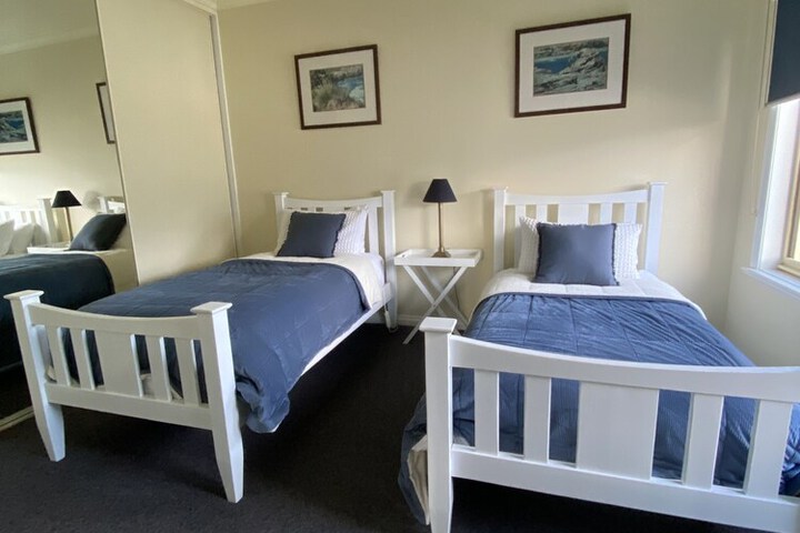 Room 10 of 44