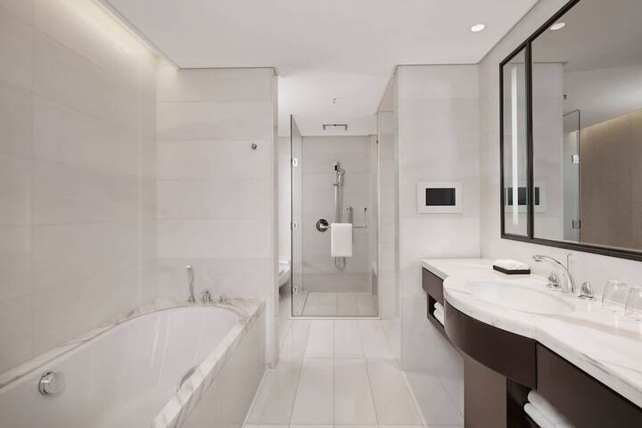 Clean Restrooms