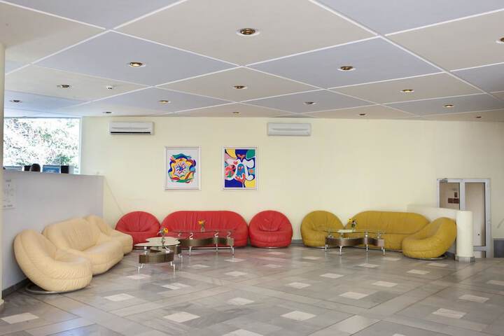 Hotel Interior 4 of 34