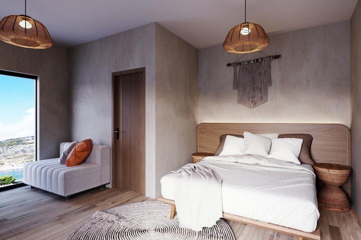Room 10 of 28