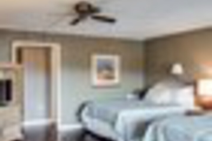Room 122 of 243