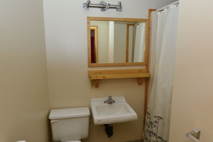 Room 12 of 15