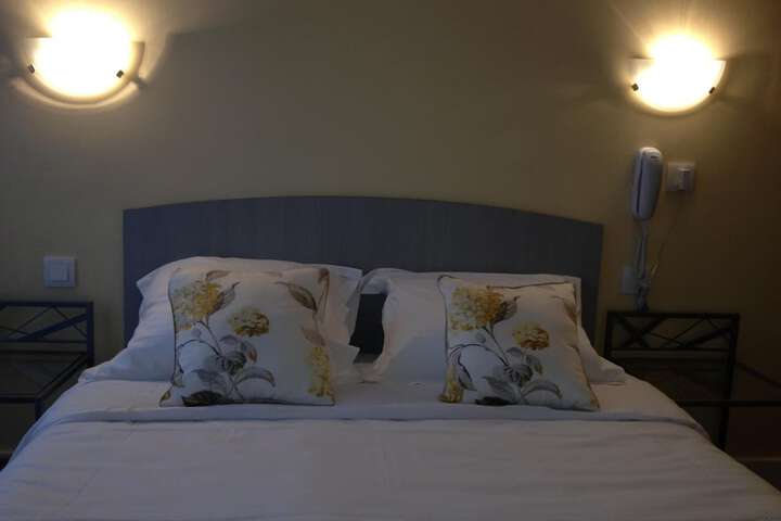 Room 13 of 43
