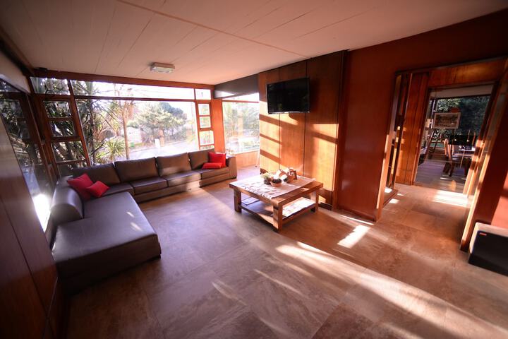 Room 8 of 62