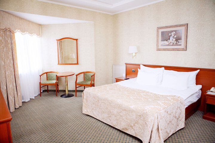 Room 11 of 67