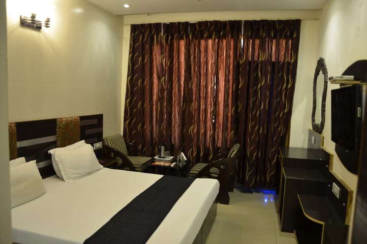 Room 16 of 55
