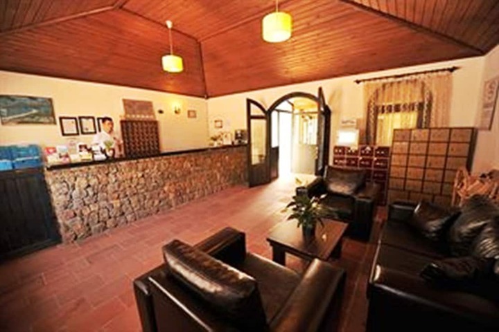 Reception hall