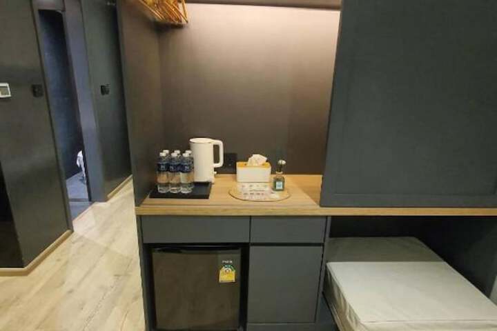 Room 38 of 56