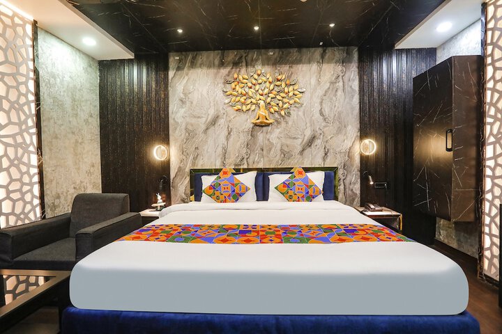 Room 6 of 29