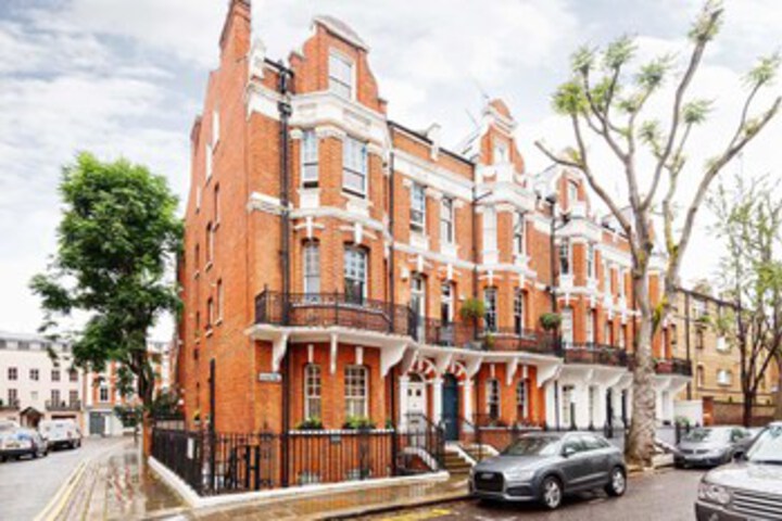 The Cheyne Row Gem - Act
