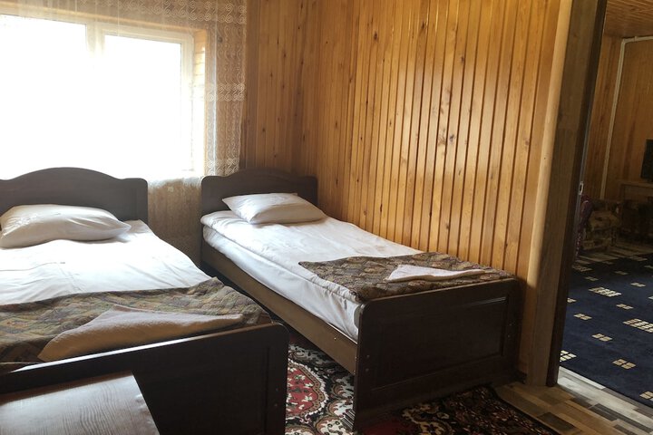 Room 13 of 43