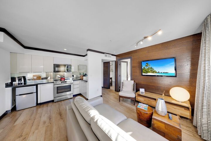 The Coastal Retreat