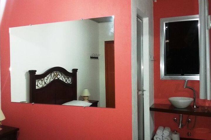 Room 18 of 24