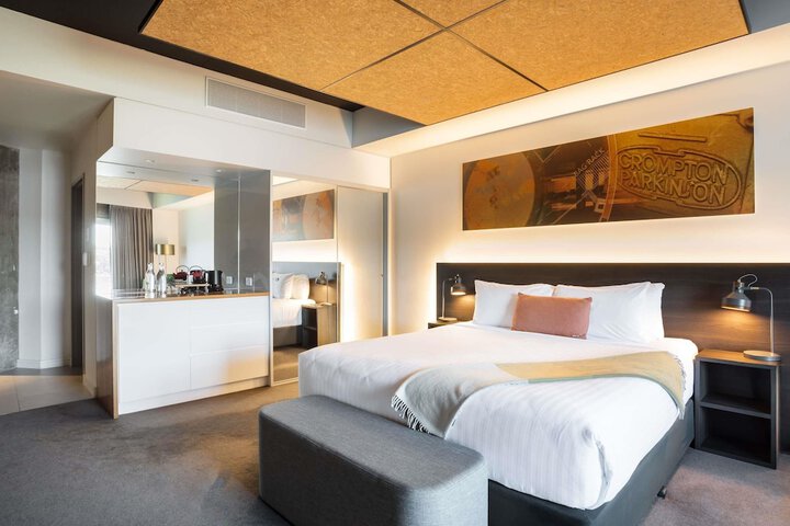 Room 16 of 149