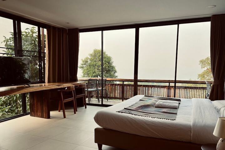 Room 29 of 94