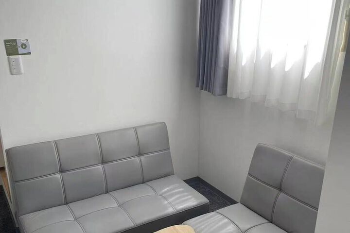 Room 106 of 149