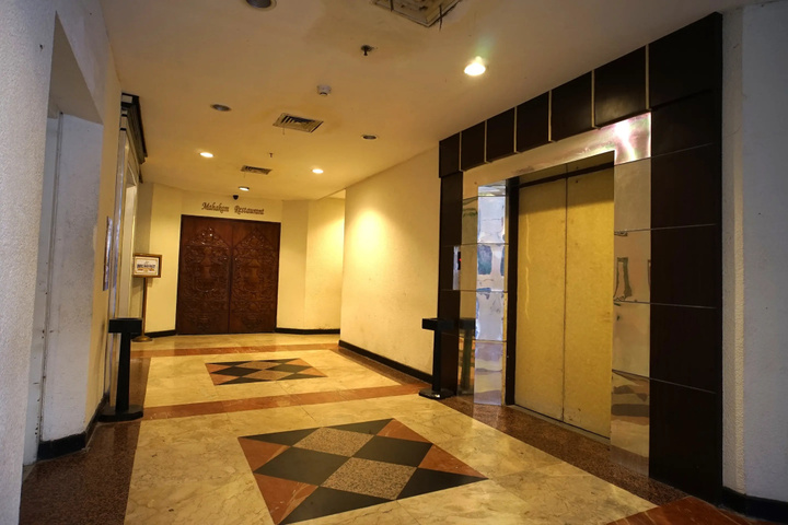 hotel_rooms