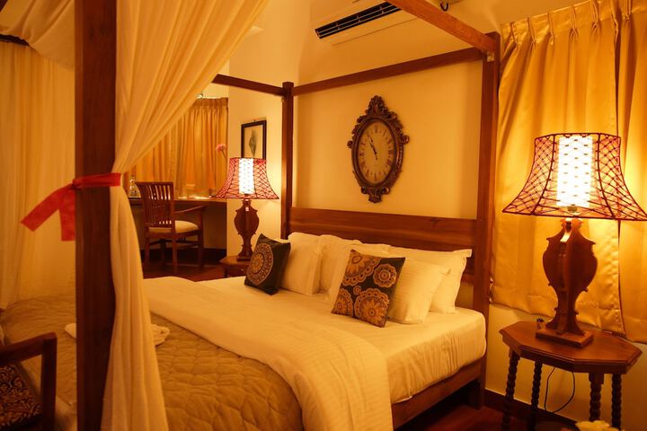 Room 20 of 81