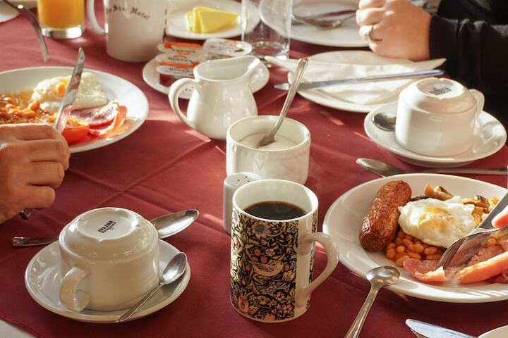 Breakfast/Coffee Service 37 of 46