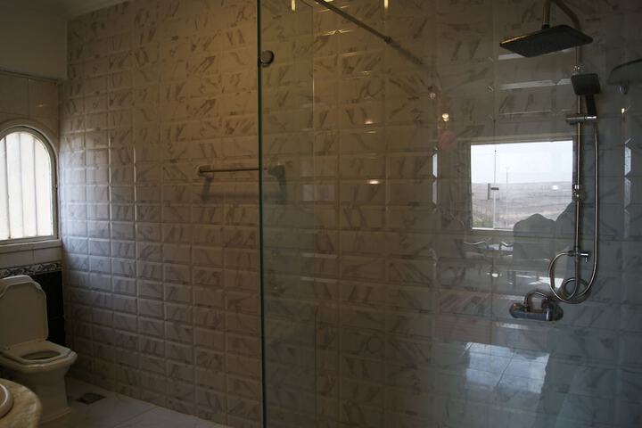 Room 67 of 114