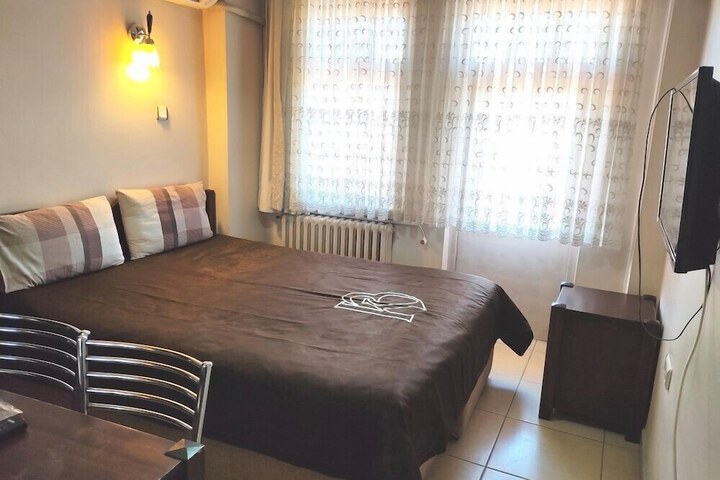 Room 13 of 61