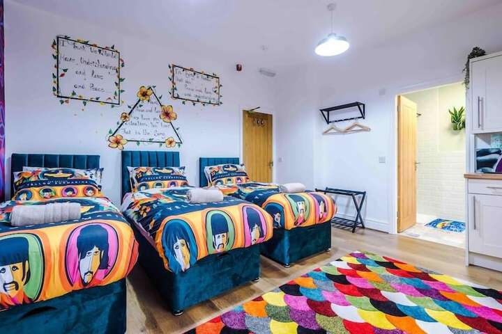 Room 3 of 11