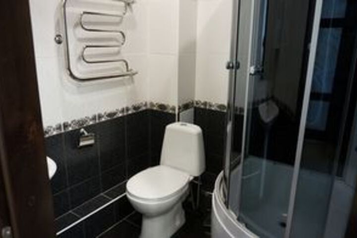 Room 5 of 25