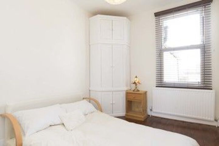 Room 22 of 65