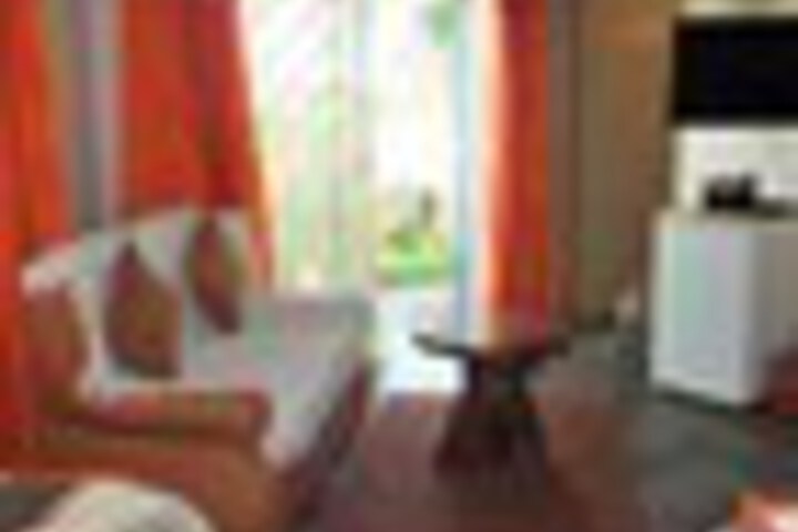 Room 32 of 117
