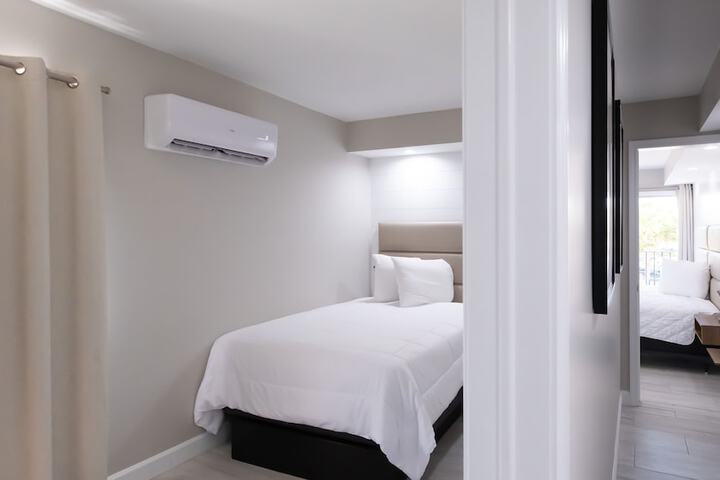 Room 15 of 42