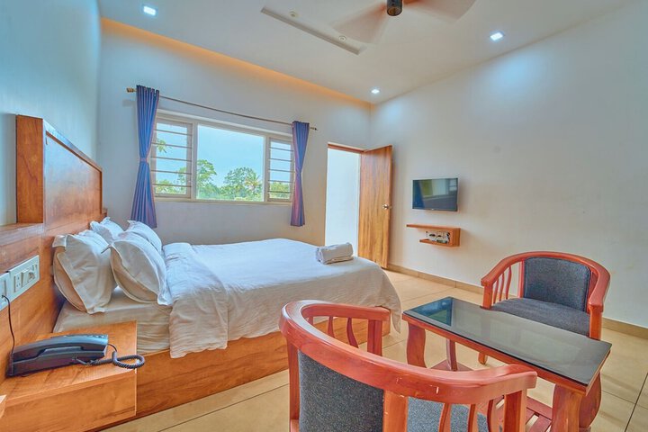 Room 7 of 37