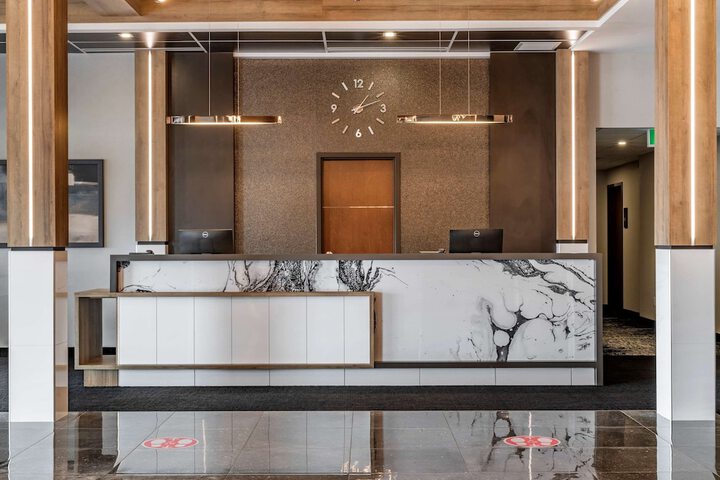 Guest Lobby