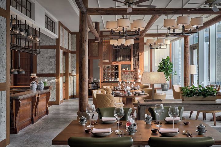 Dining 91 of 154